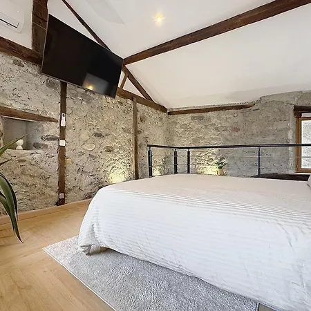 Ecrin Medieval Cosy A 2 Pas De La Cathedrale, Lit De Gamme, Wifi