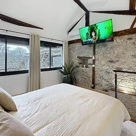 Ecrin Medieval Cosy A 2 Pas De La Cathedrale, Lit De Gamme, Wifi *