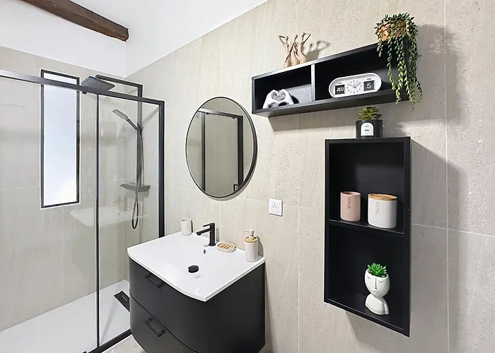 Ecrin Medieval Cosy A 2 Pas De La Cathedrale, Lit De Gamme, Wifi *