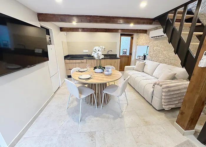 Ecrin Medieval Cosy A 2 Pas De La Cathedrale, Lit De Gamme, Wifi Vakantiehuis Saint-Bertrand-de-Comminges