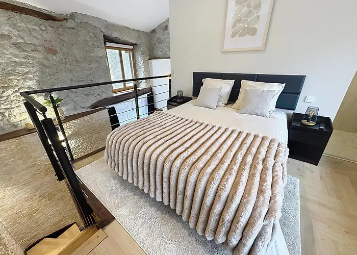 Ecrin Medieval Cosy A 2 Pas De La Cathedrale, Lit De Gamme, Wifi Vakantiehuis *